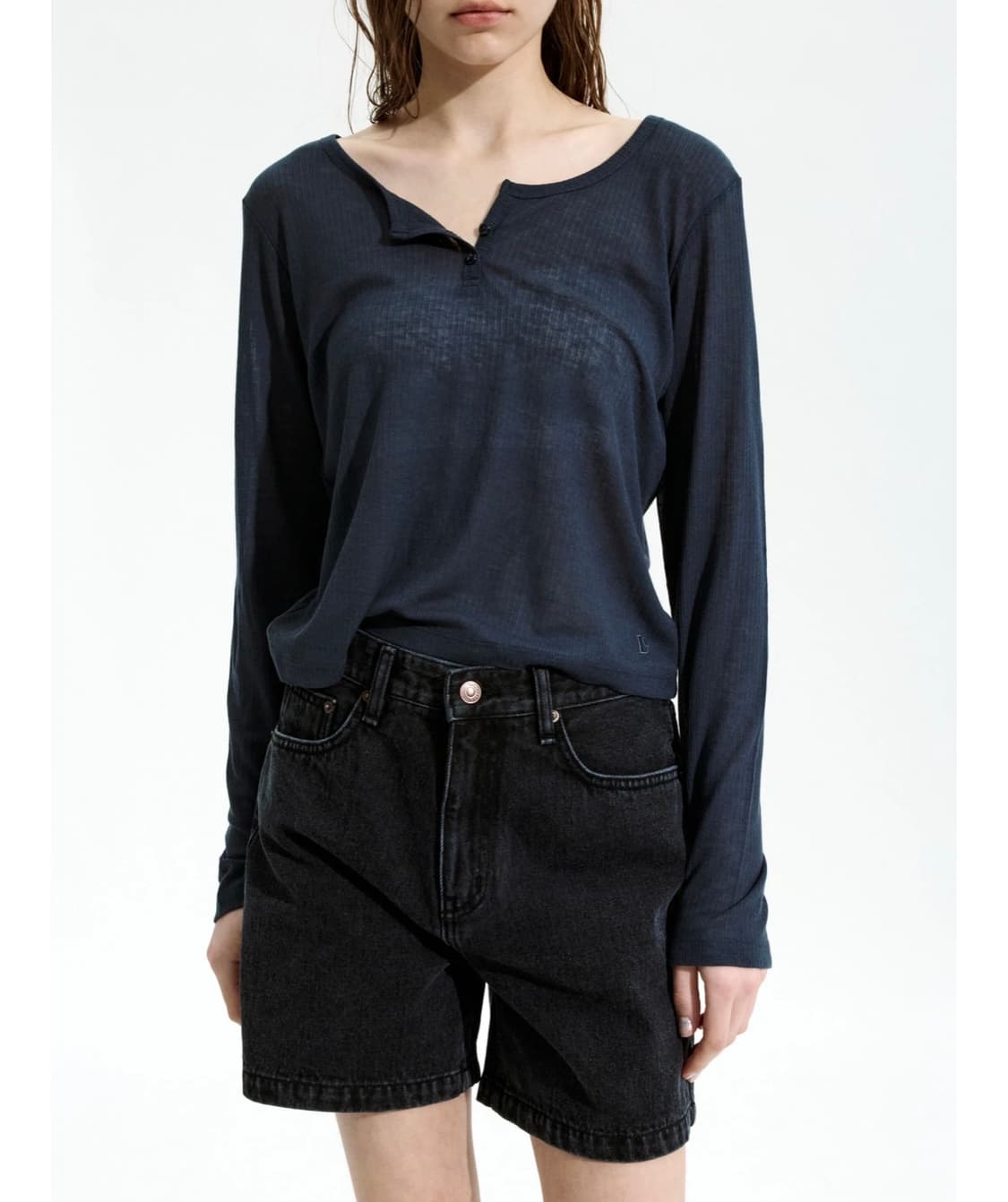 Henry Neck Sheer Long Sleeve T (CH/NV) 상품이미지3