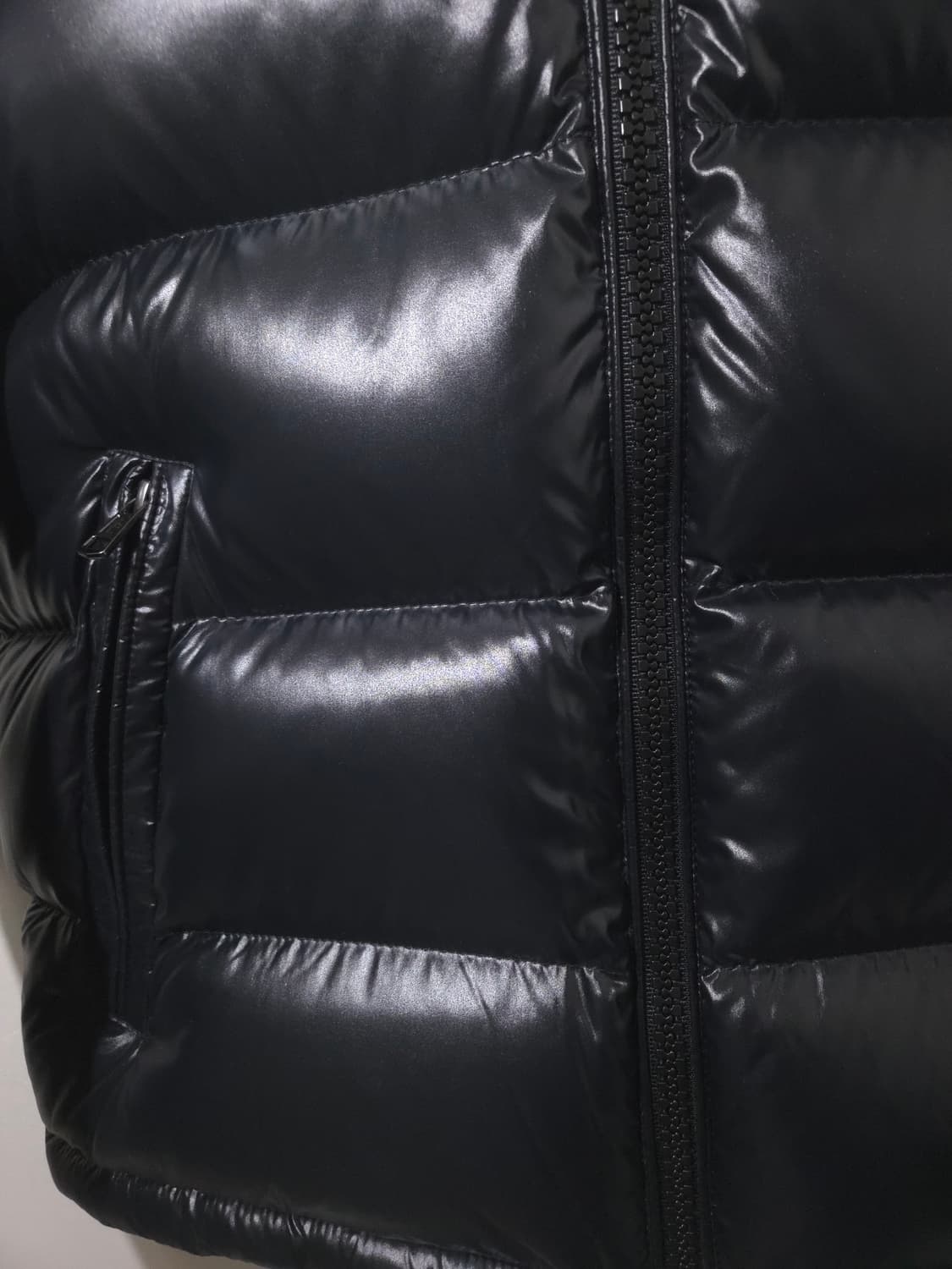 [새상품, 25FW] 몽클레어 마야 쇼트 다운 패딩 2 Size 상품이미지4