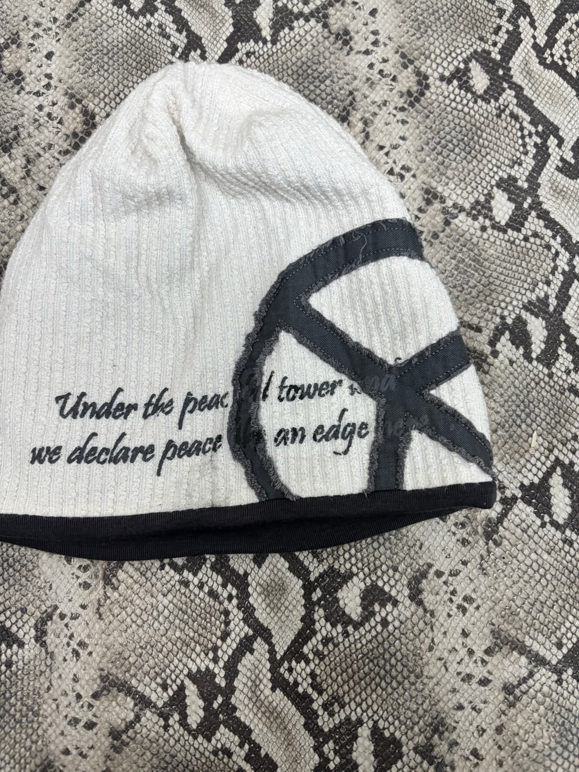 4 Y2K Print Beenie (공용Free) 3.5 상품이미지3