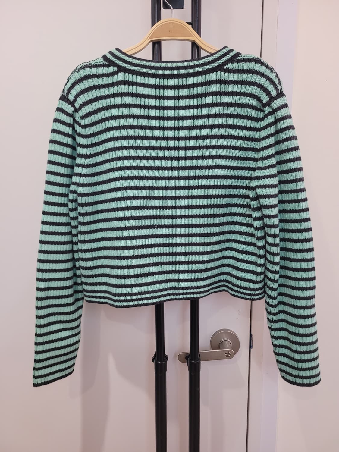 셀프포트레이트 그린 멜란지 스트라이프 크롭 니트 M사이즈 상품이미지8