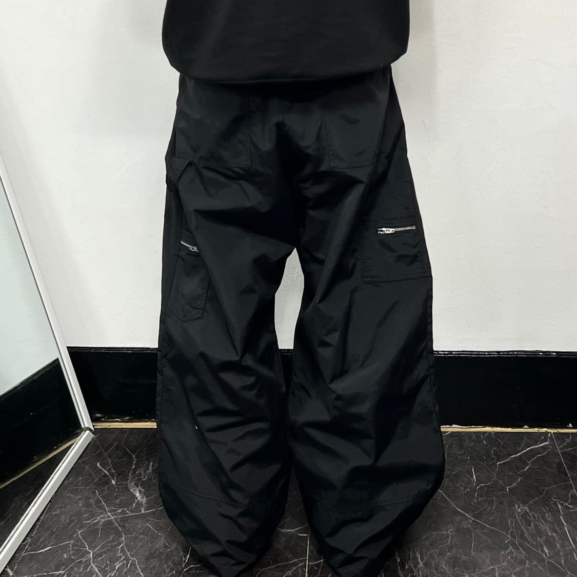 IEY 이에이 오버와이드 벌룬 카펜터 팬츠 상품이미지3