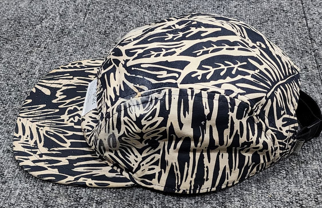 아디다스 오리지널스 지브라 패턴 캠프캡 모자 상품이미지4