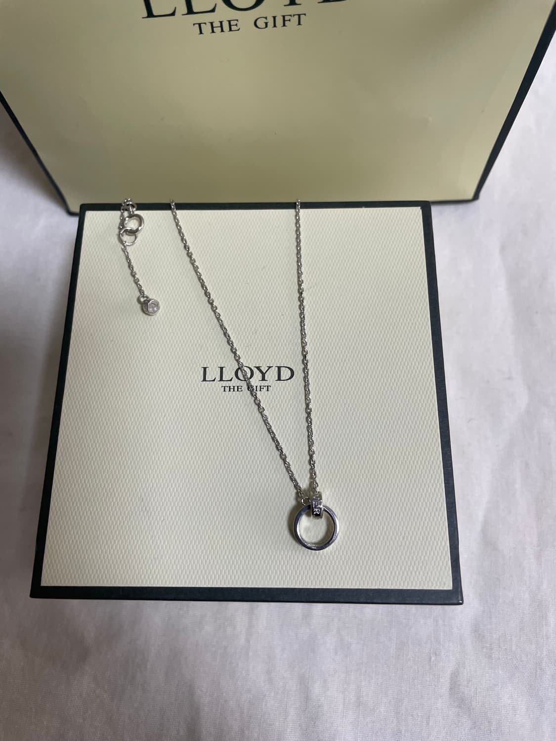 [미사용]로이드 정품 순은 실버925 인터로킹 목걸이 상품이미지3