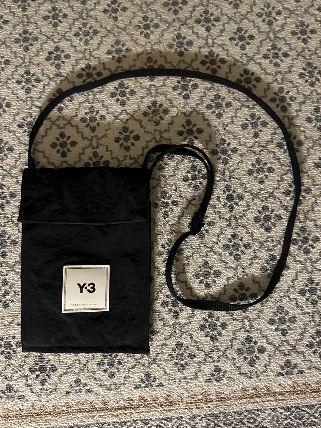 Y-3 미니 숄더백 상품이미지1