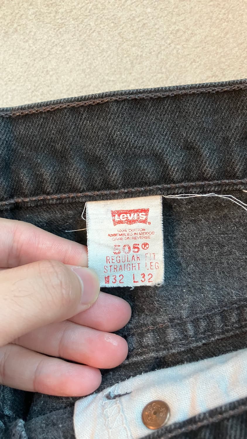 90s Levi’s 505 black jeans 상품이미지5