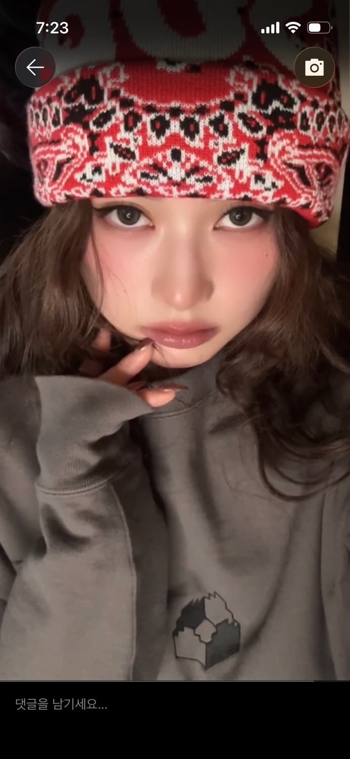 슈프림 빅 로고 비니 레드 반다나 - 24FW 상품이미지3