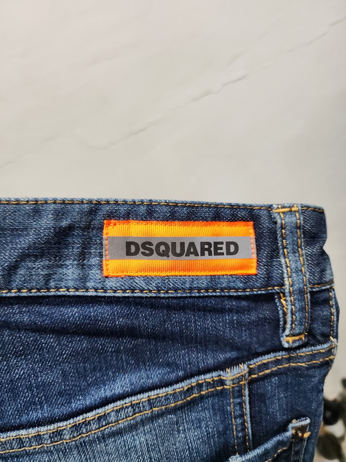 디스퀘어드2 파이핑 리플렉티브 자물쇠 청바지 상품이미지5