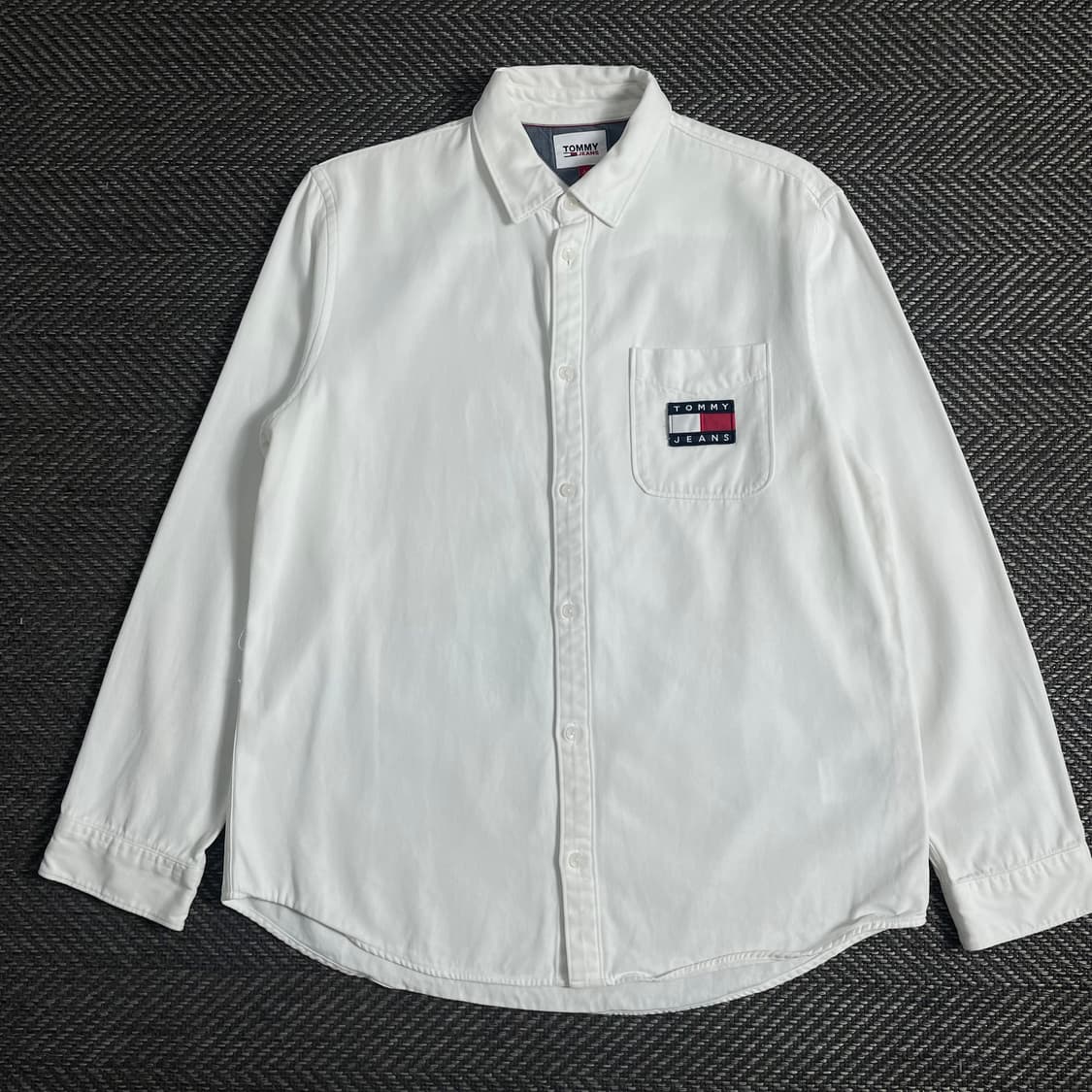 타미힐피거 플래그 로고 박시핏 옥스포드 화이트 셔츠y 3592 상품이미지2