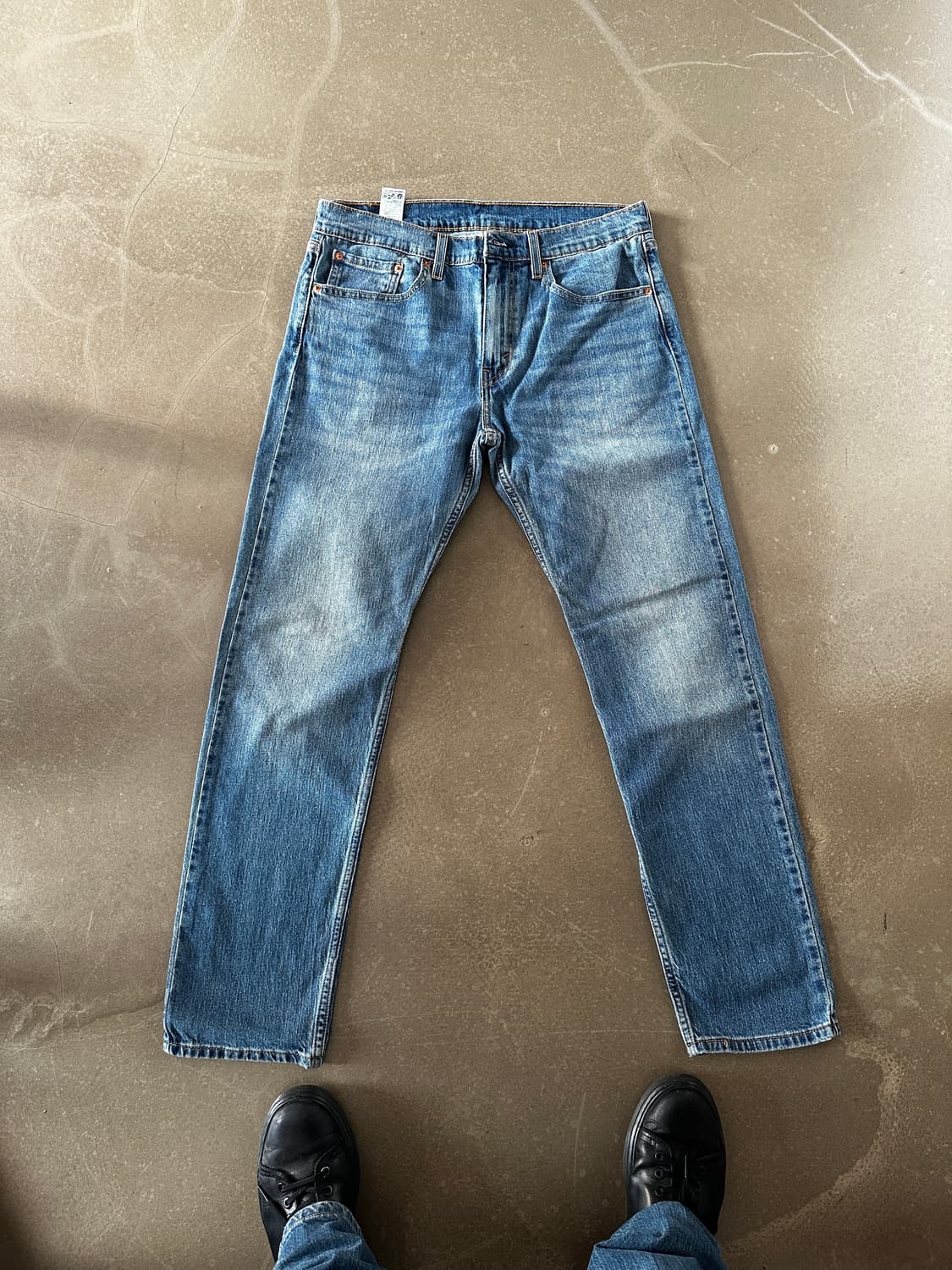 Levis 502 레귤러 테이퍼드 데님 팬츠 상품이미지3