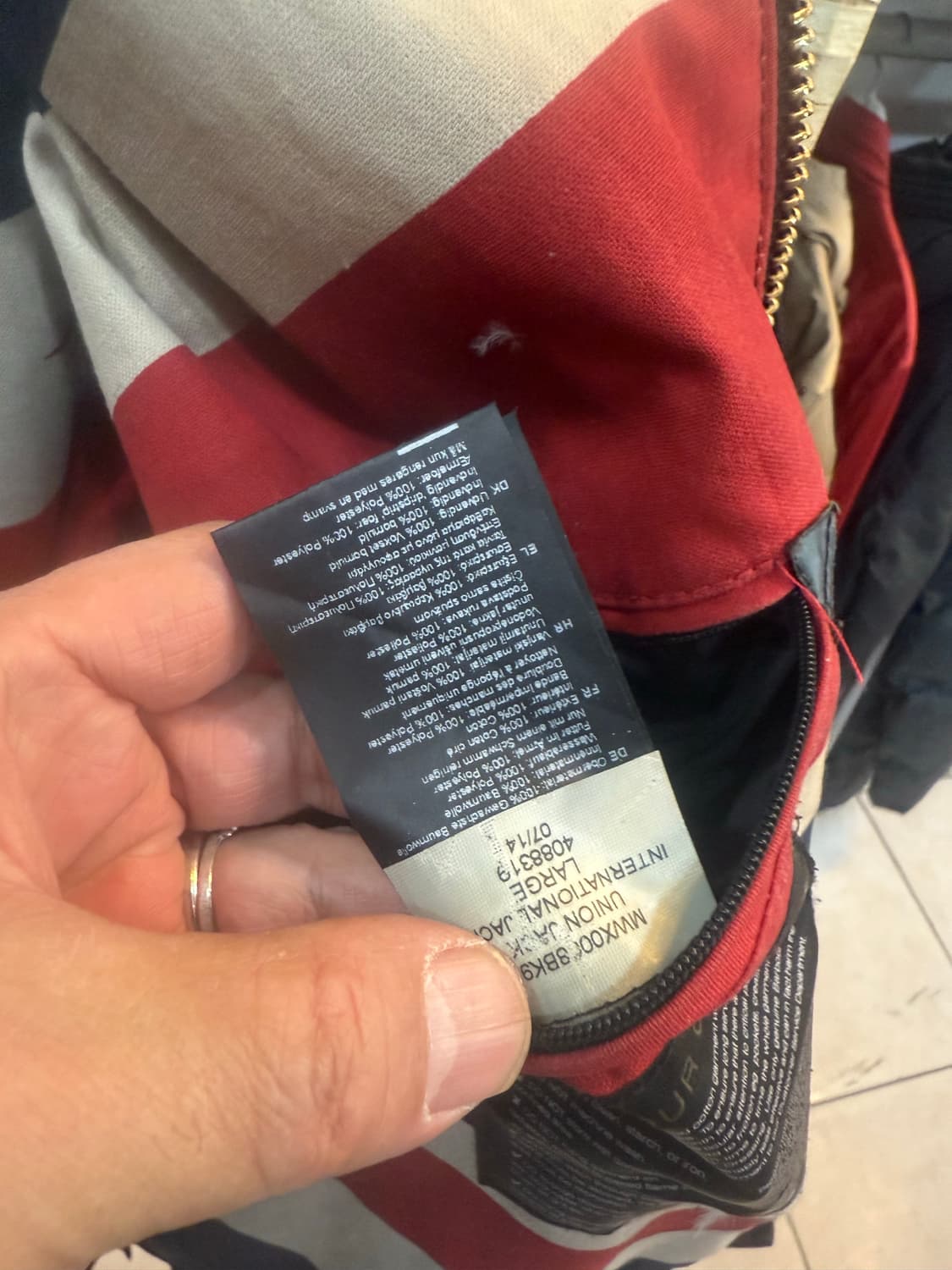 100 정품 바버 인터내셔널 왁싱 자켓 팝니다 상품이미지6