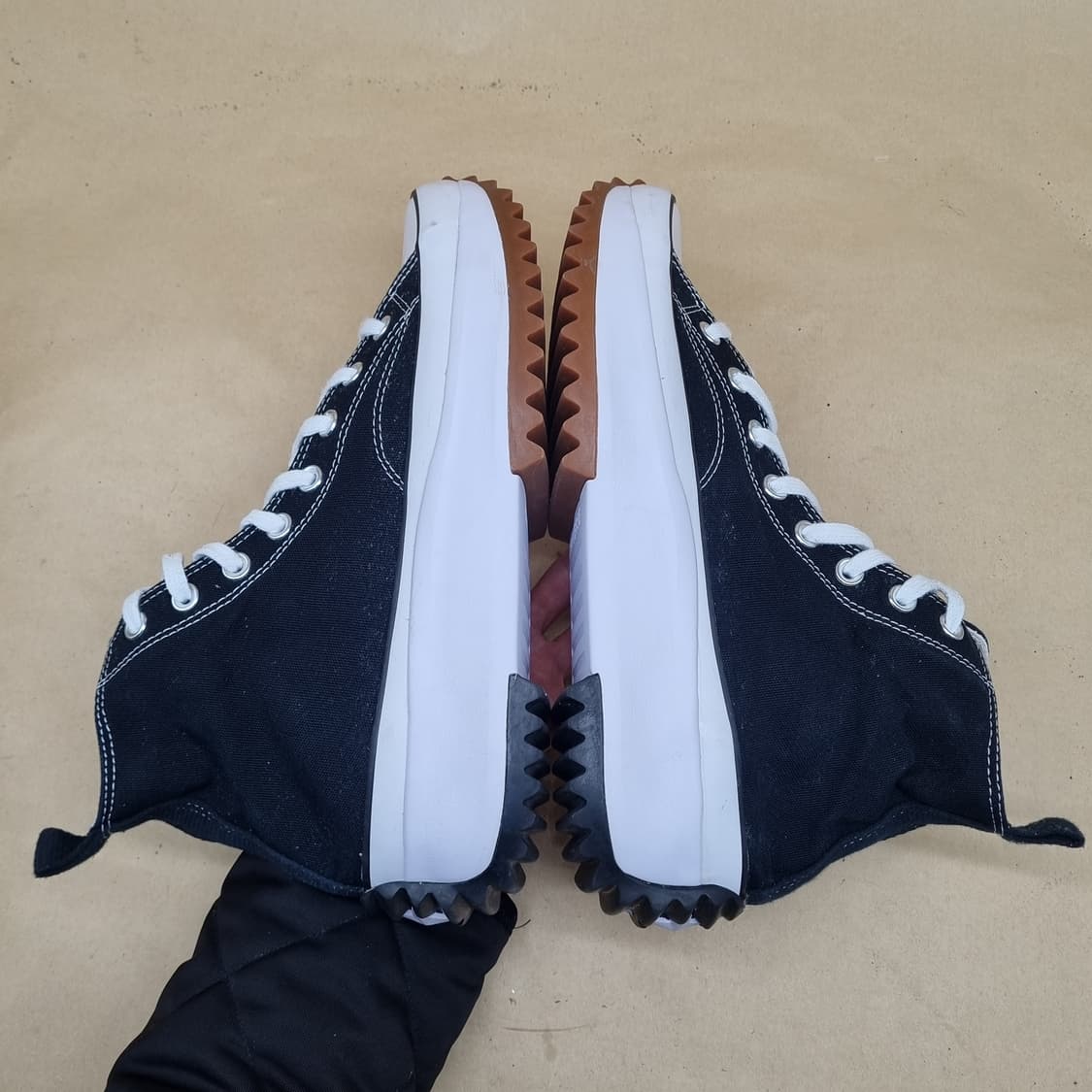 컨버스 런스타 하이크 블랙 남성 하이탑270 상품이미지5