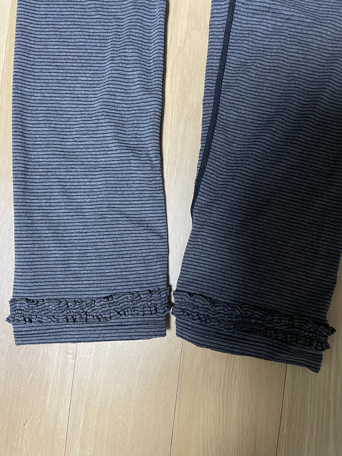 코이세이오 STRIPE ROUGH LEGGINGS DARK GREY 상품이미지7
