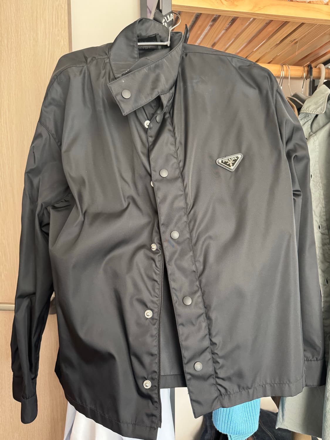 프라다 리나일론 코치자켓 상품이미지1