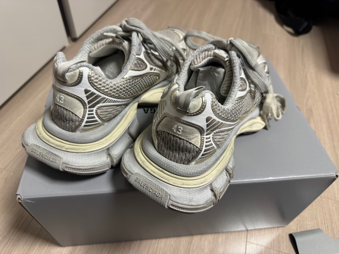 발렌시아가 3xl 43 에그쉘 상품이미지2