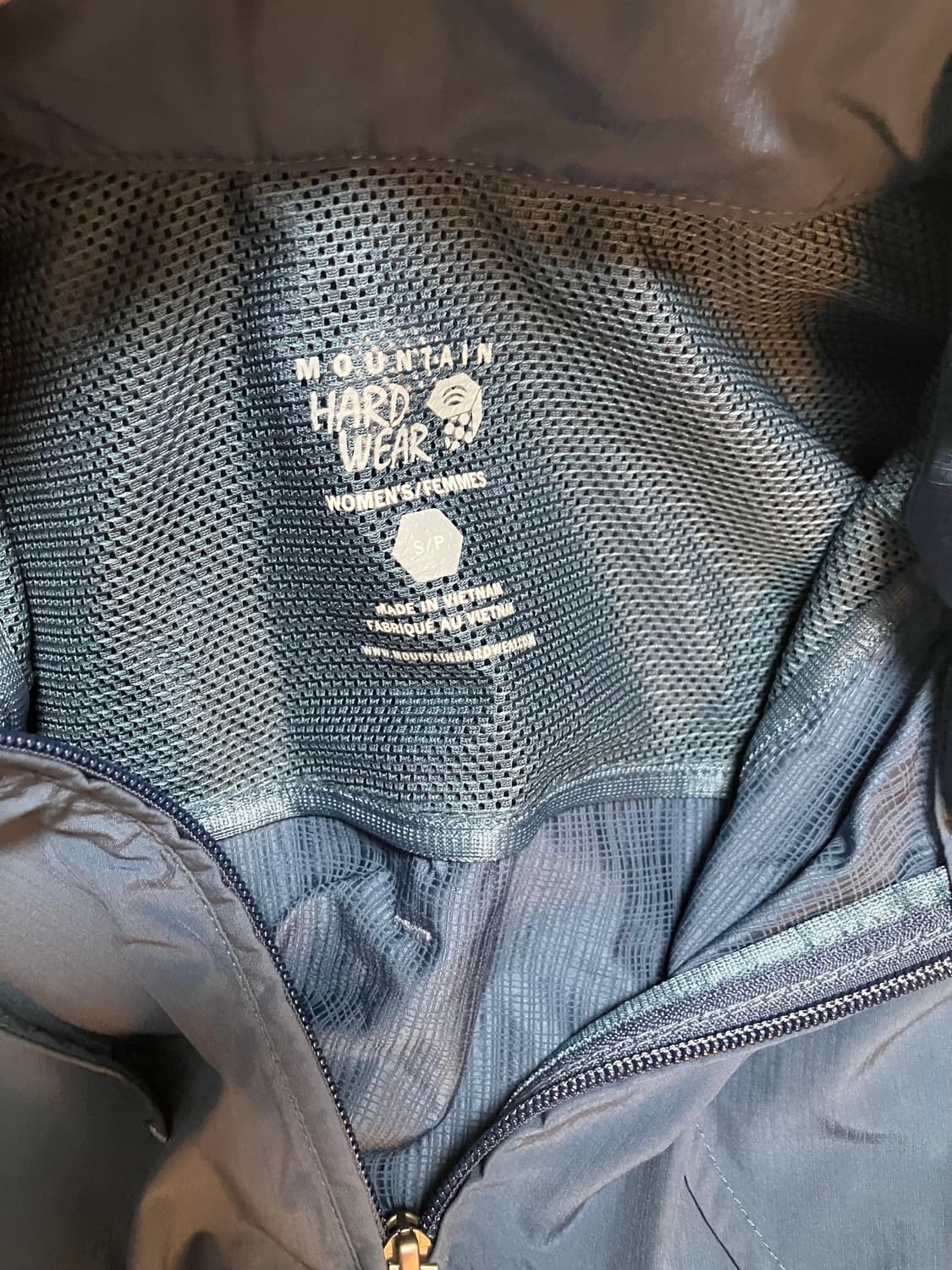 마운틴하드웨어 초경량 여성 바람막이 S 상품이미지4