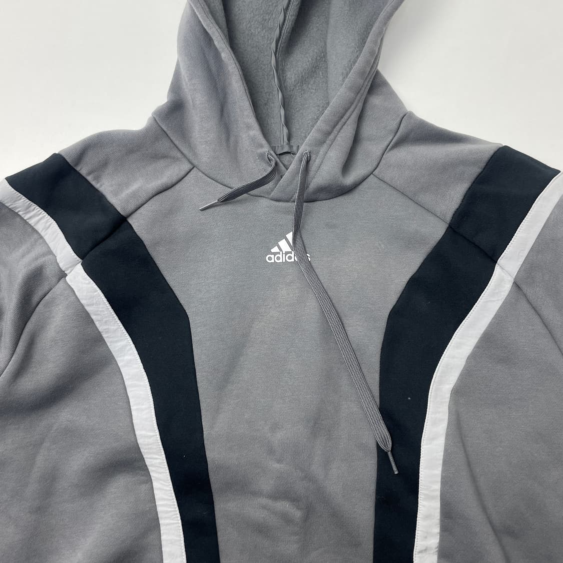 [중고] 아디다스 트레이닝 플리스 회색 후드티 3XL 상품이미지3