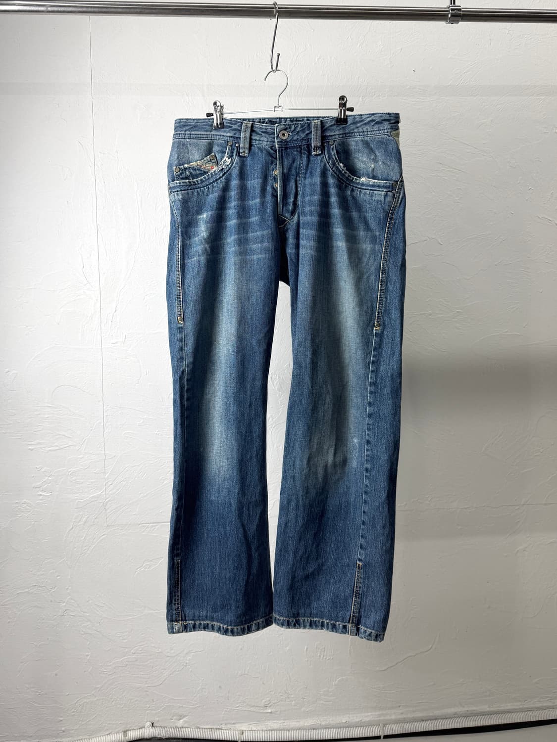 디젤 BUSKY 데님 팬츠 상품이미지1