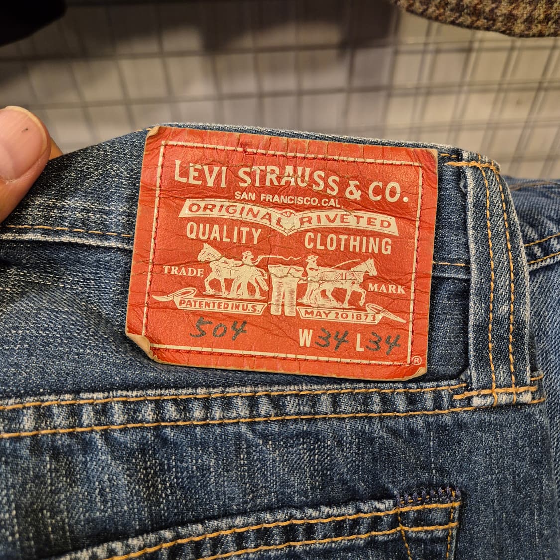 34인치 리바이스 504 워싱청바지  상품이미지3