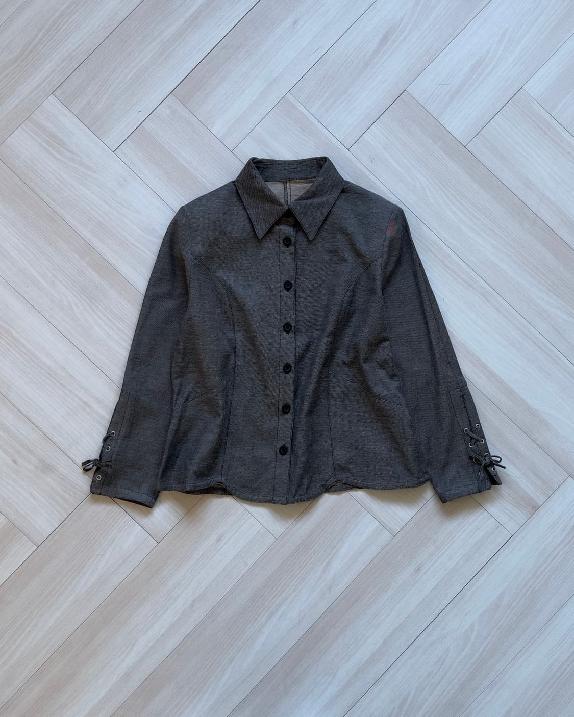 [LALA] line string blouse 상품이미지1