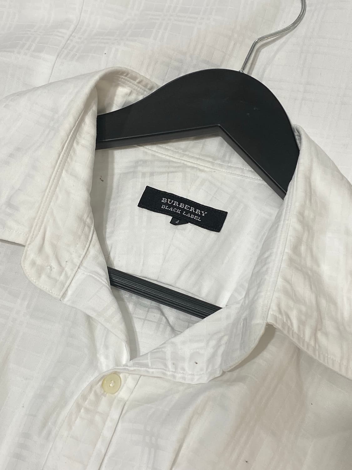 Burberry 화이트 포켓 반팔 셔츠 상품이미지10
