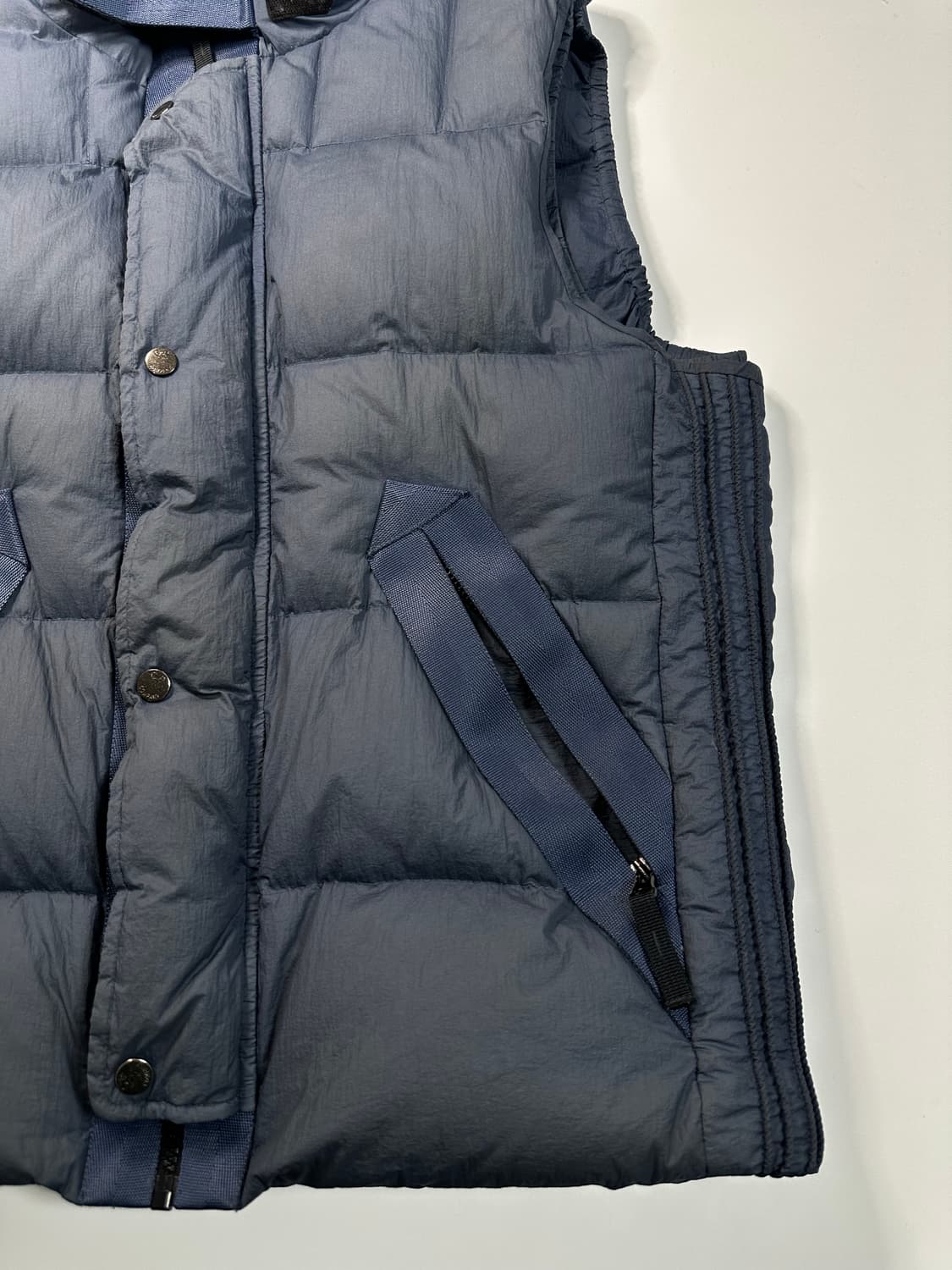 00's CP 컴퍼니 네이비 나일론 패딩조끼 상품이미지5
