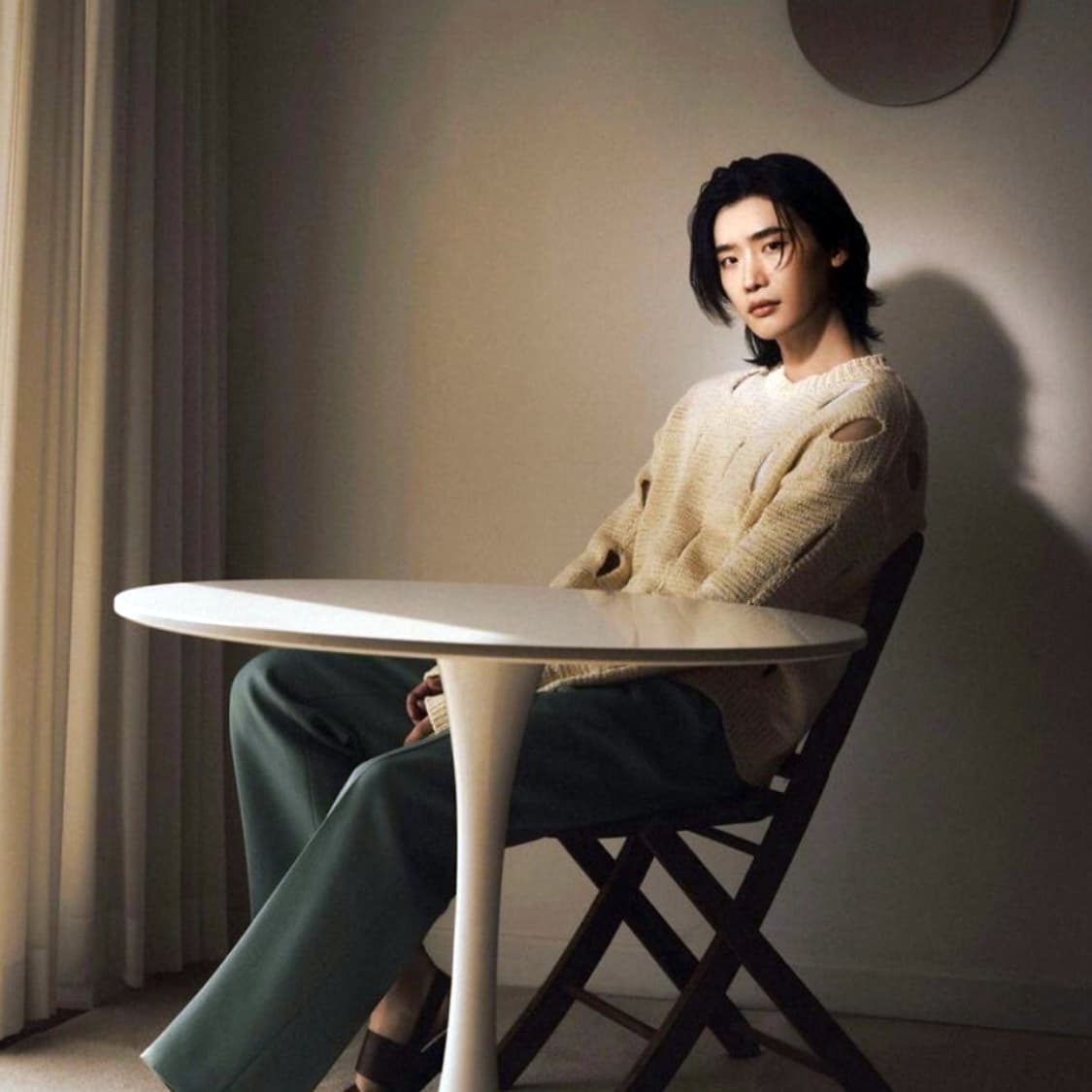 더오픈프로덕트(TheOpen Product) 컷아웃 코튼스웨터 새상품 상품이미지2