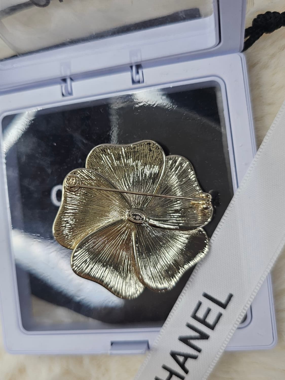 샤넬 빈티지 핑크 까멜 브로치 상품이미지5