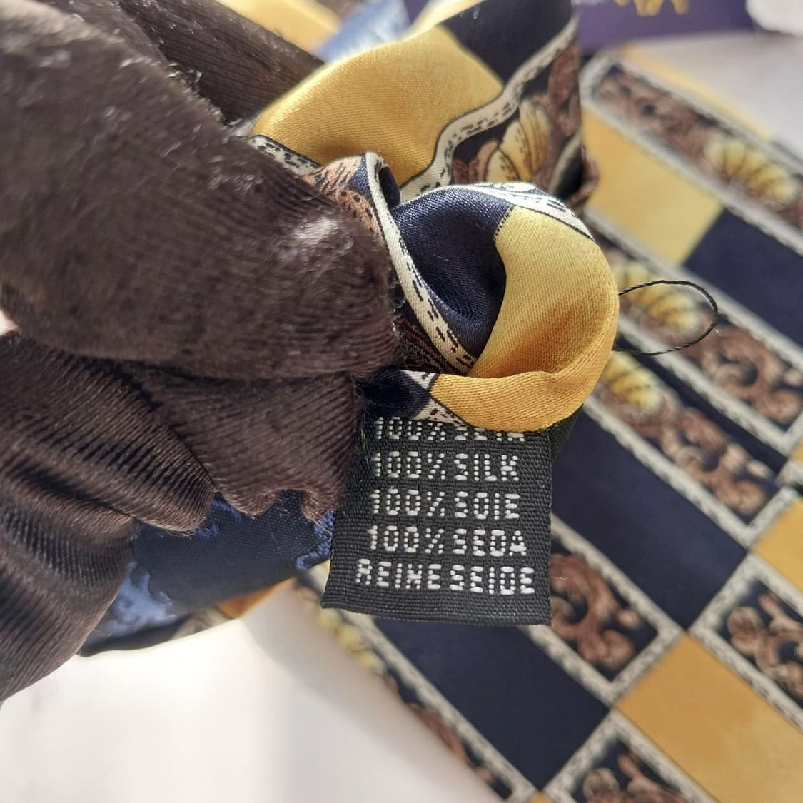 엘리오 타치 실크 클래식 프린트 넥타이 9.6cm 새상품 K1497
 상품이미지9