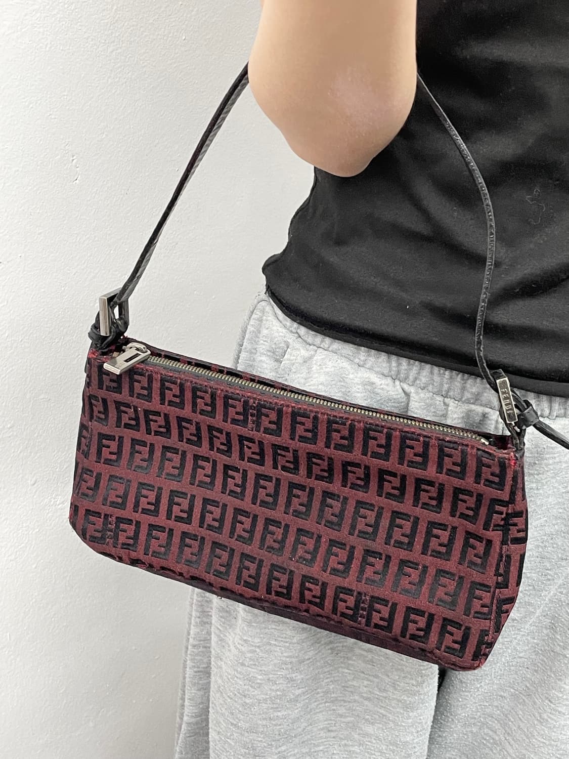 빈티지 펜디 주카 미니 바게트백 상품이미지4