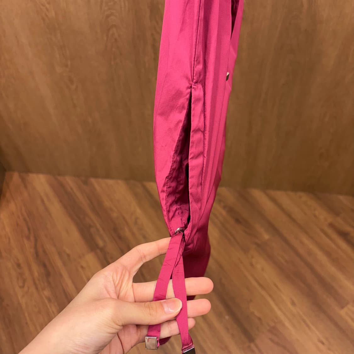 막스마라 반팔 미디 원피스 핀턱 사이드 드로우 스트링 디테일 루즈핏 핑크 상품이미지8