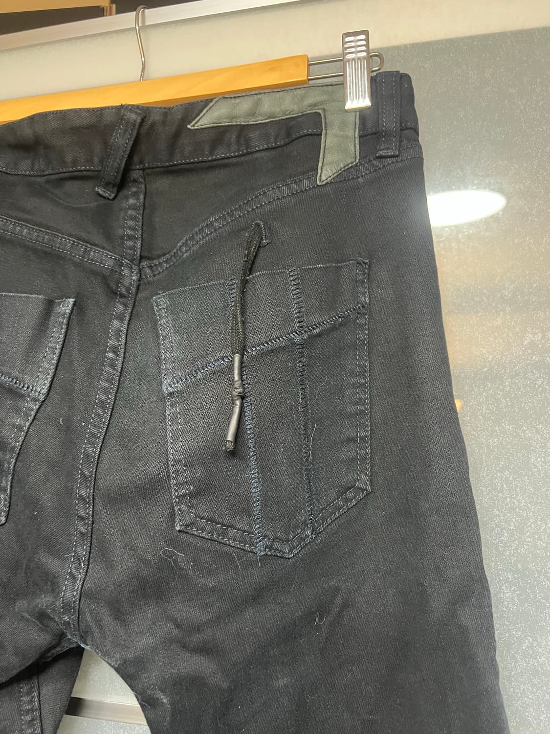 보리스비잔사베리 블랙데님 팬츠 상품이미지3