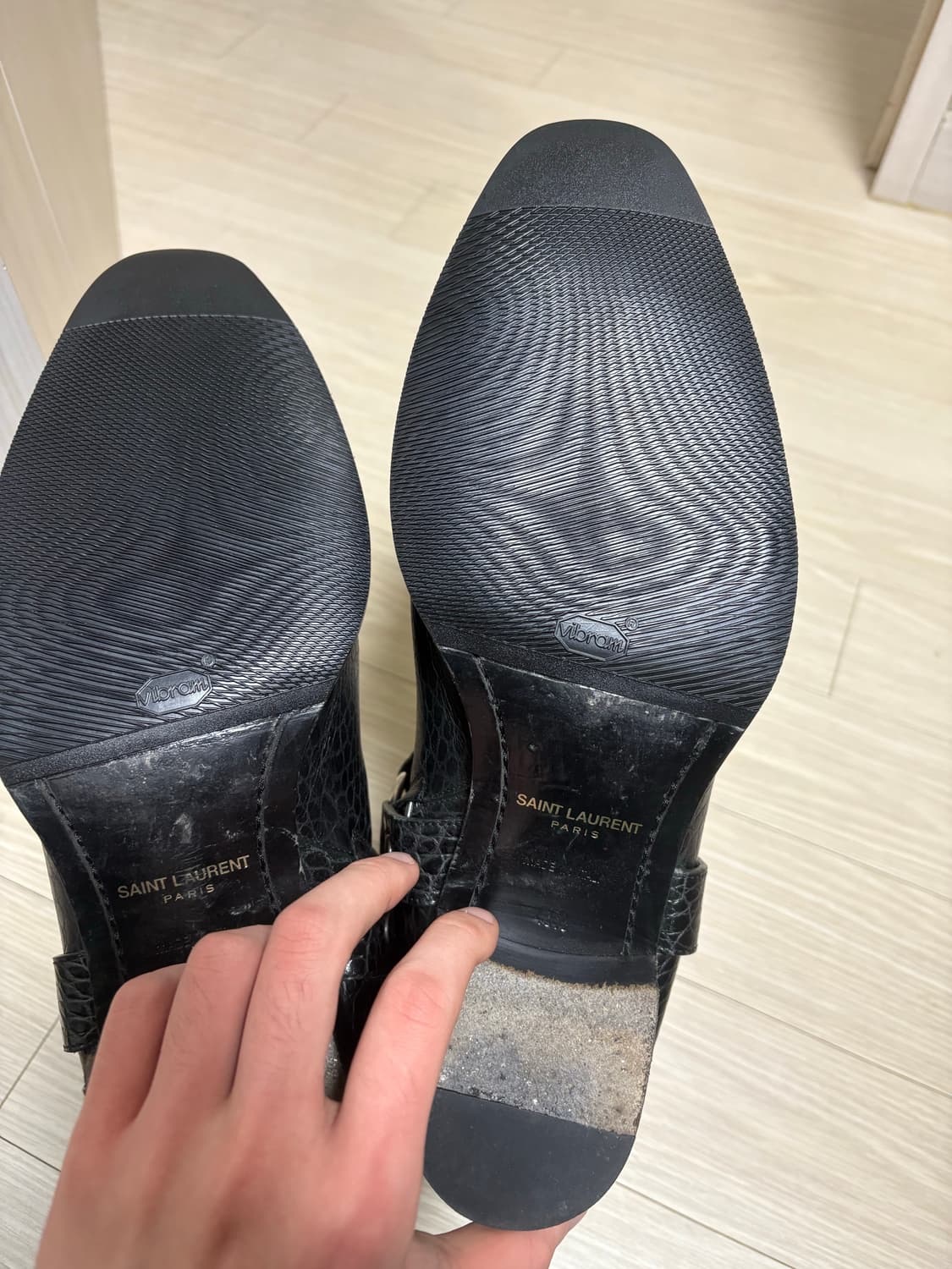 생로랑 하네스 크로커다일 상품이미지6