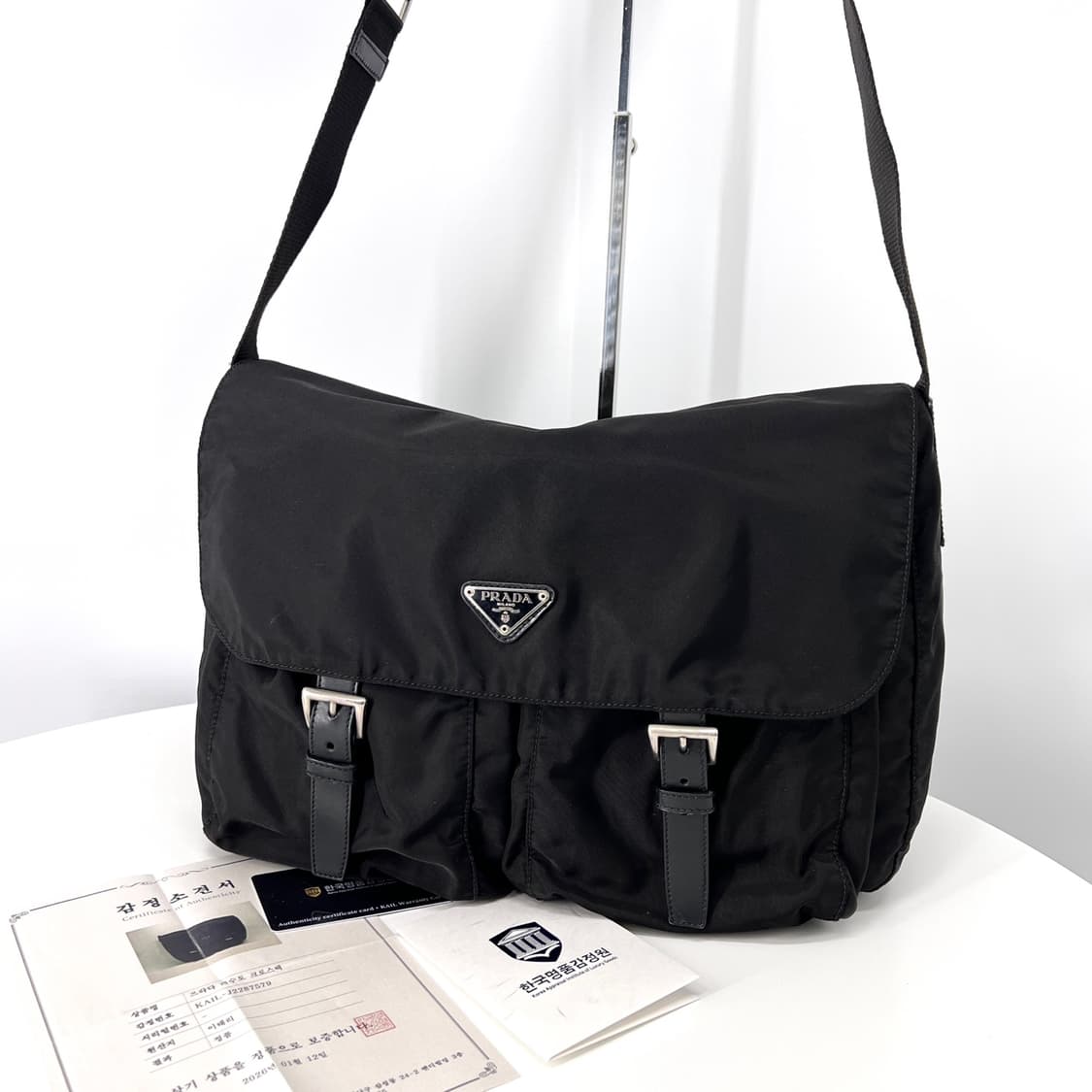 [감정완료] 프라다 나일론 삼각로고 메신저백 크로스백 블랙 상품이미지1