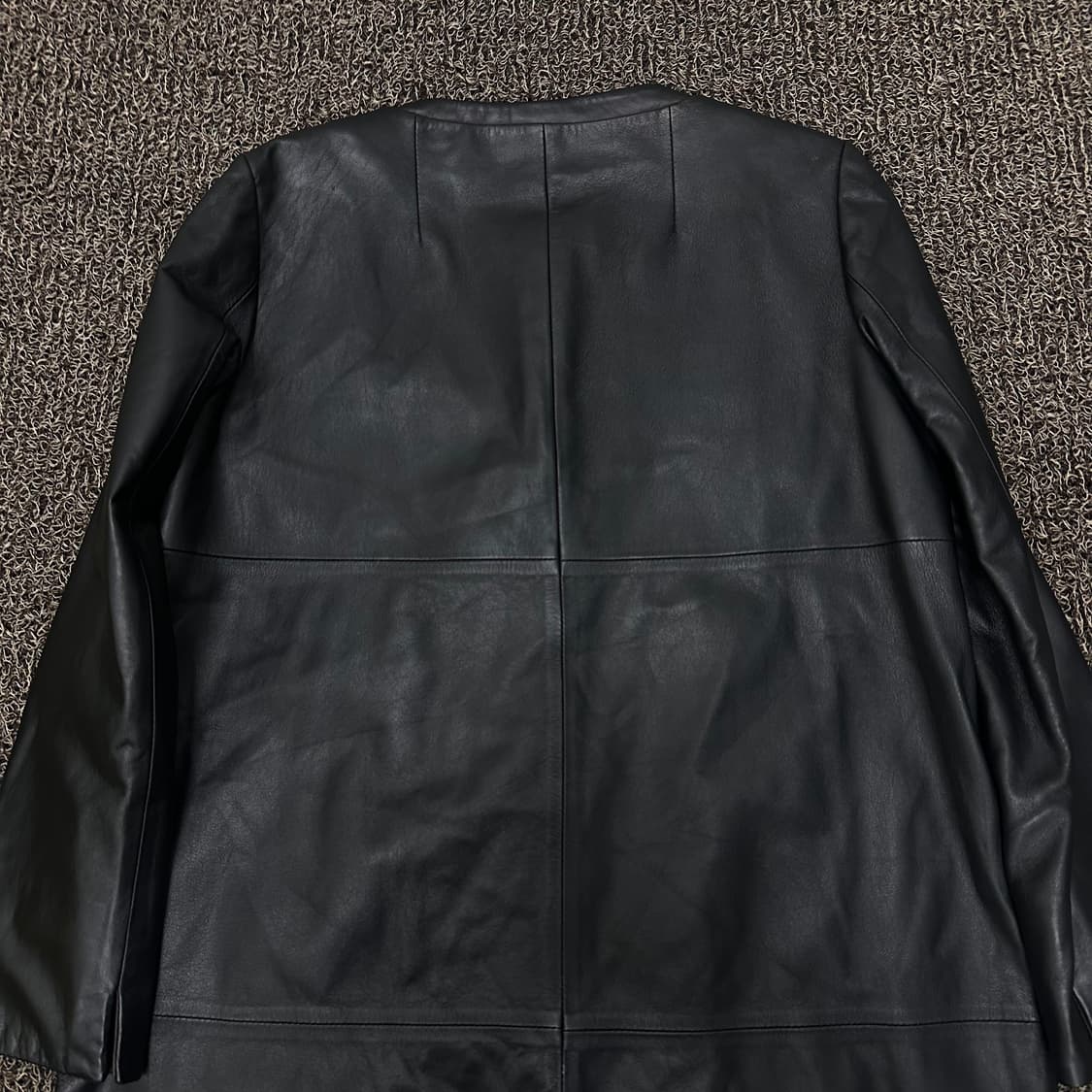 데무 박춘무 여성 양가죽 롱코트 블랙 85사이즈 상품이미지5