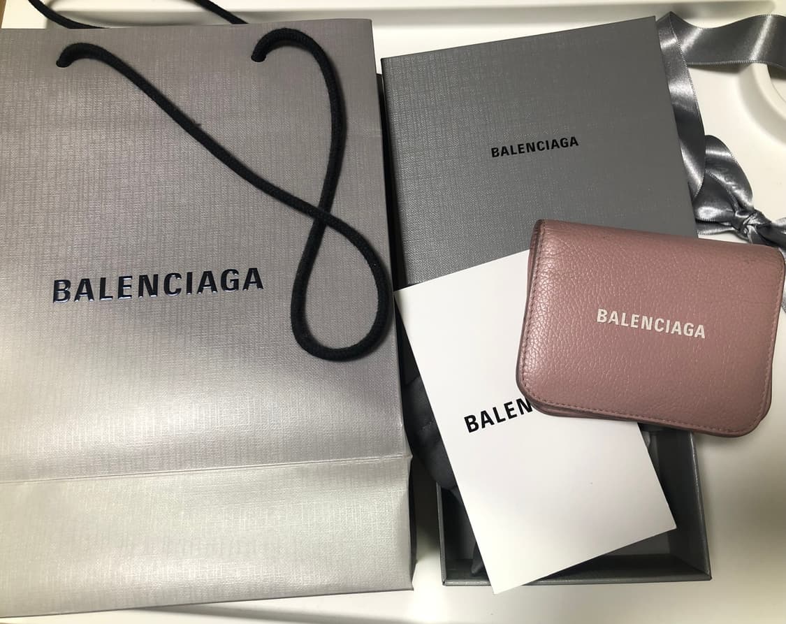 발렌시아가 지갑 상품이미지1