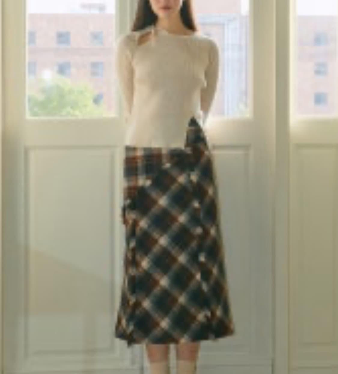 마가린핑거스 체크롱스커트 네이비 판매해요 상품이미지1