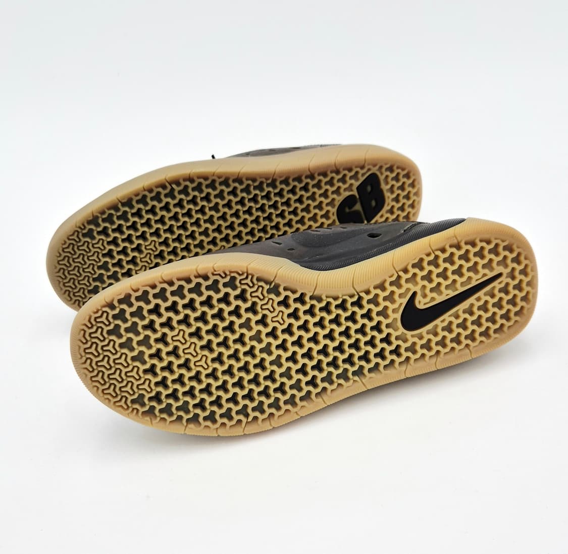 나이키 SB 로우컷 스니커즈 미사용품 255mm 상품이미지8