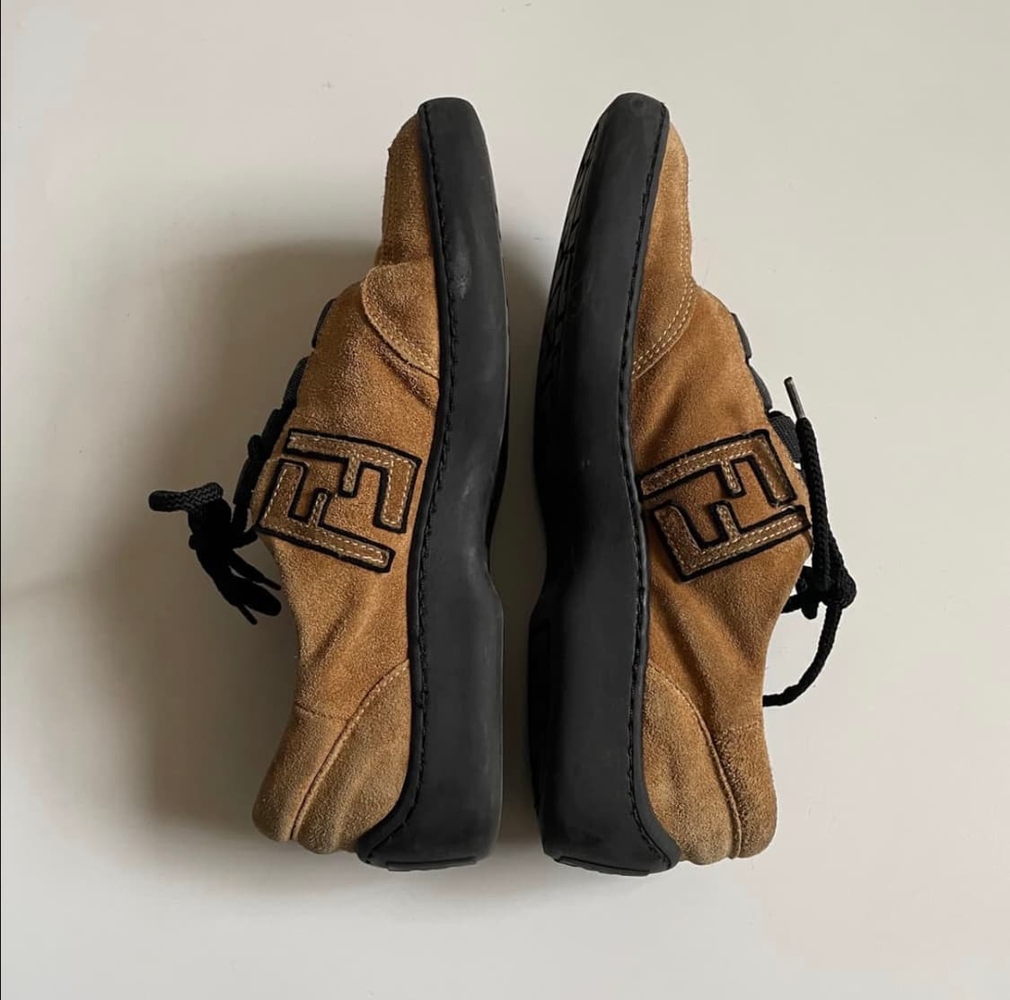 펜디 스니커즈 상품이미지4