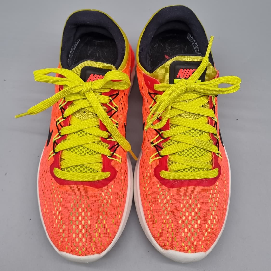 나이키 테일윈드9 여성런닝화250 상품이미지2