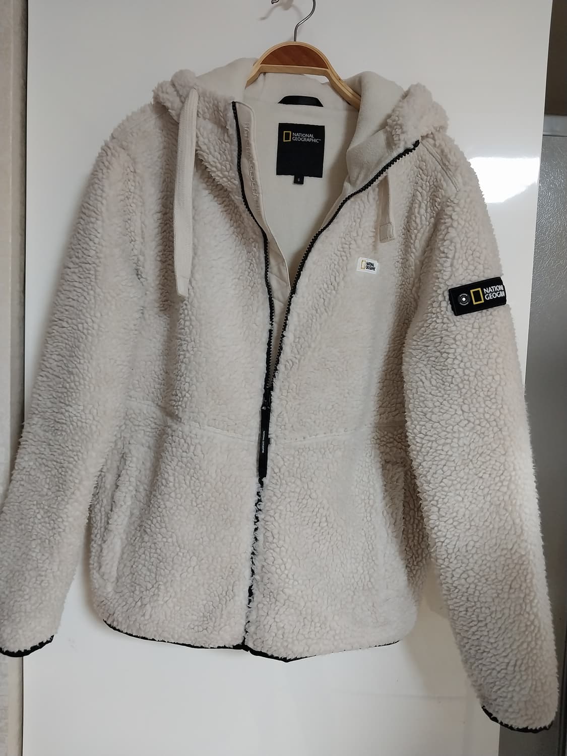 내셔널 지오그래픽 뽀글 후드 자켓  상품이미지1