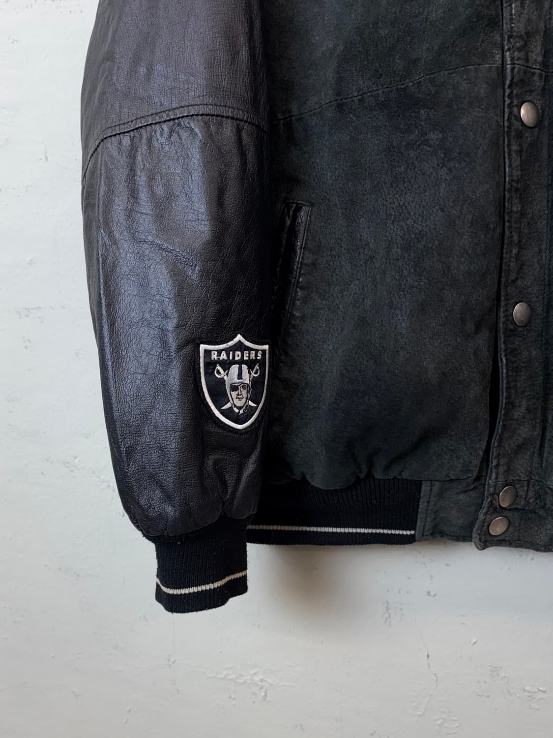 NFL 90s 빈티지 오클랜드 레이더스 레더 바시티 자켓 상품이미지6