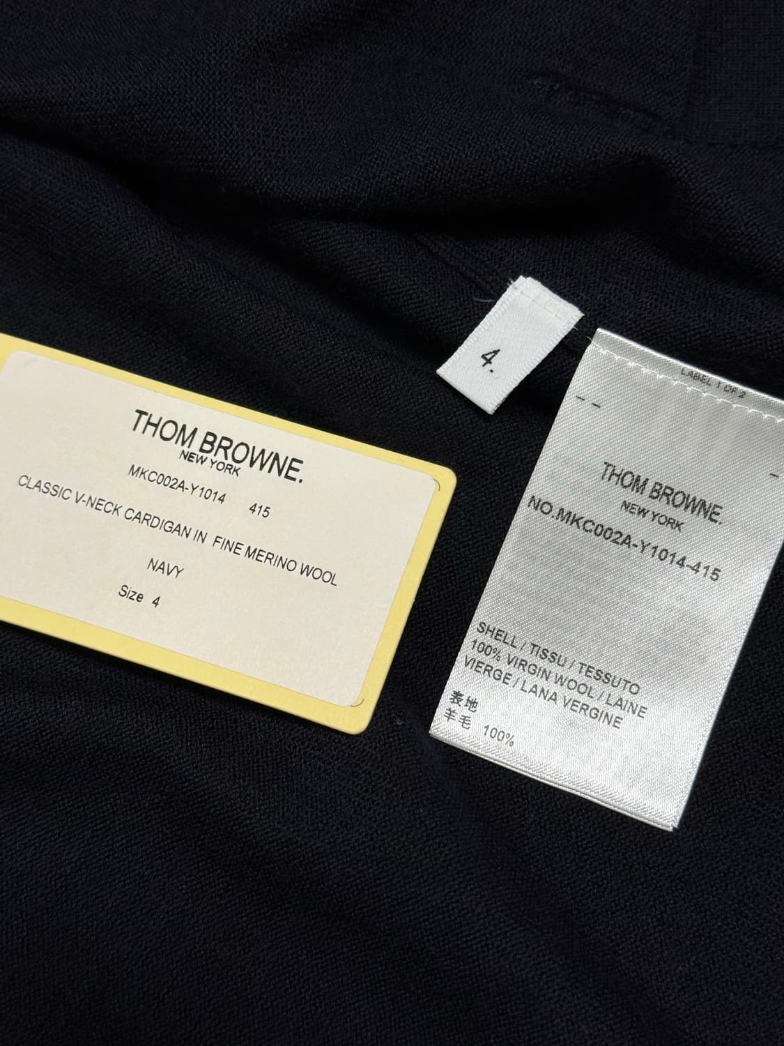 톰브라운 서스테이너블 메리노 울 가디건 네이비 4사이즈 판매 상품이미지3