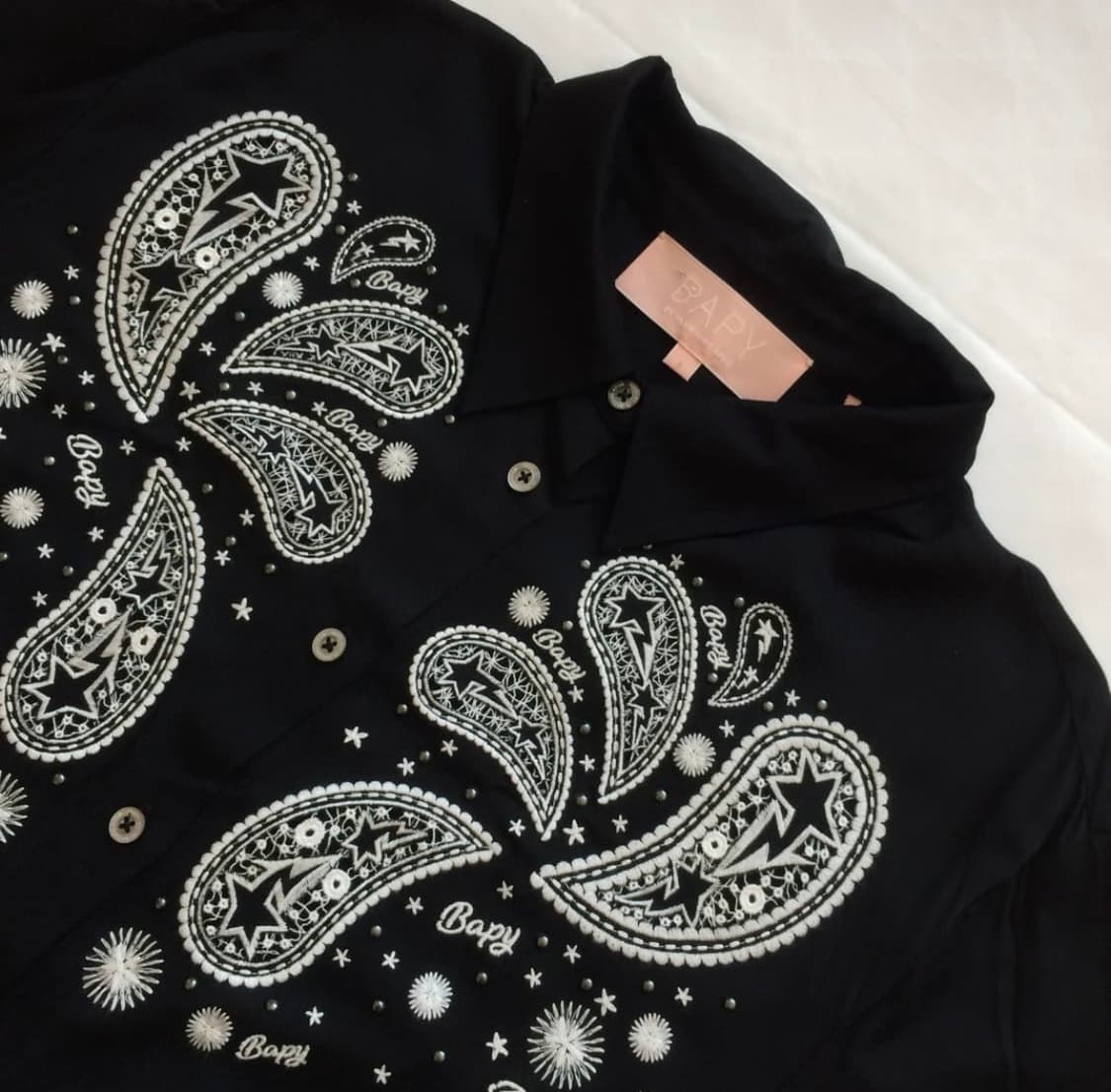 베이프 스타 자수 페이즐리 스터드 큐빅 오버사이즈 셔츠 상품이미지3