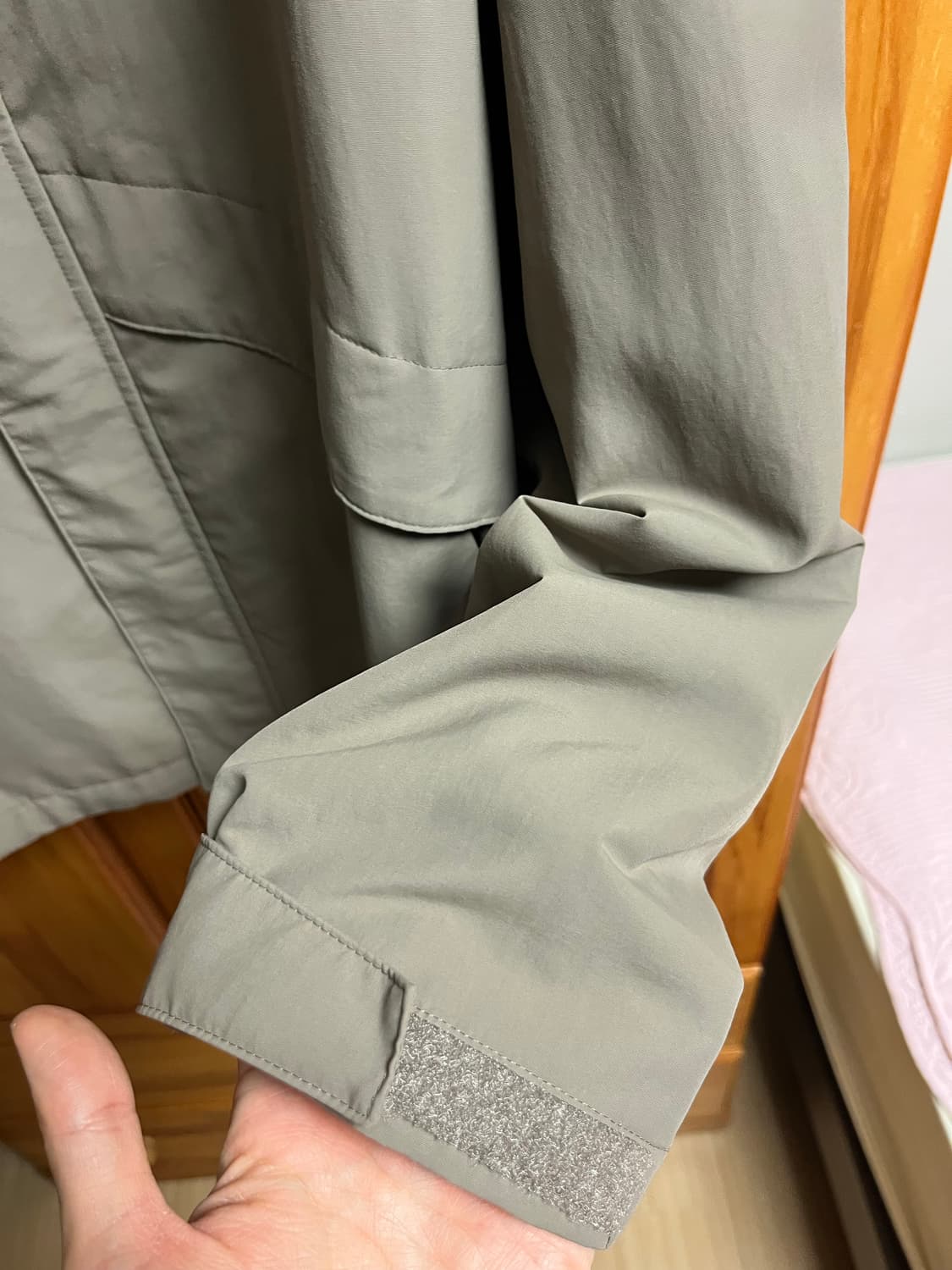 유니클로 브라운 바람막이 상품이미지4