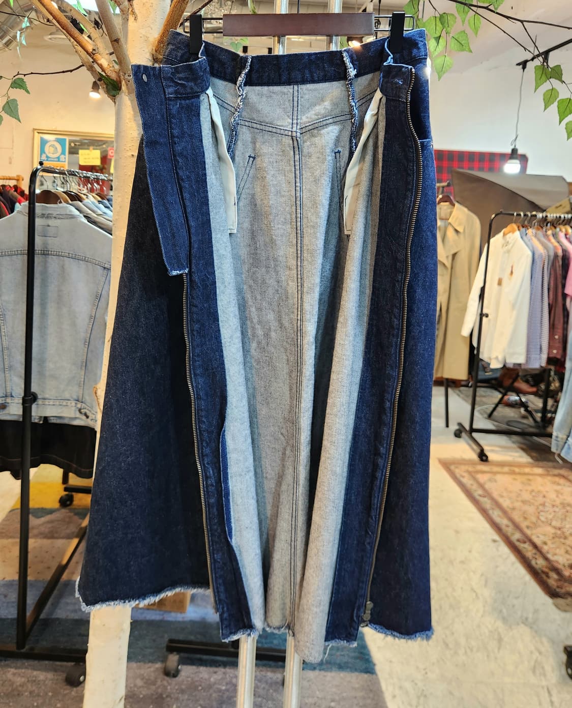 일본산 인디고 프론트 지퍼 A라인 플레어 데님 스커트 상품이미지7