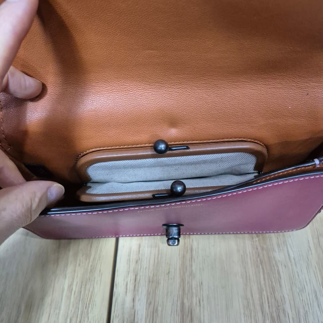 코치 1941 컬렉션 크로스백 상품이미지5