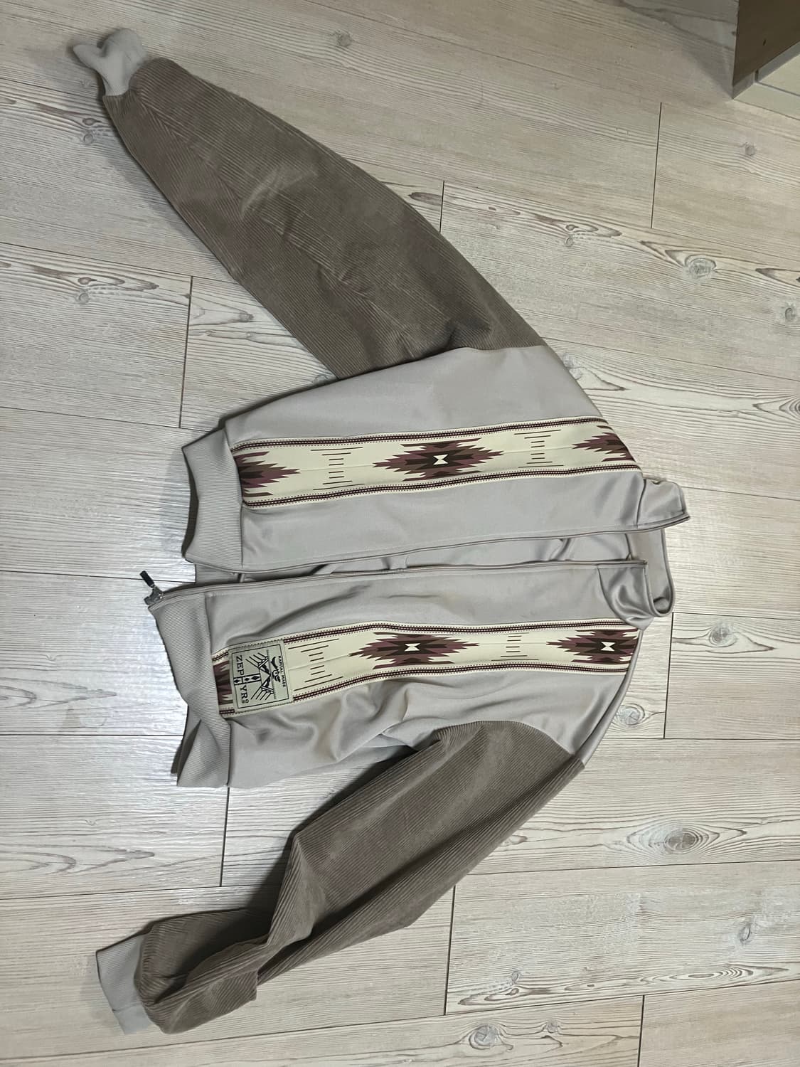 캐피탈 스무스 저지 베이지 상품이미지1