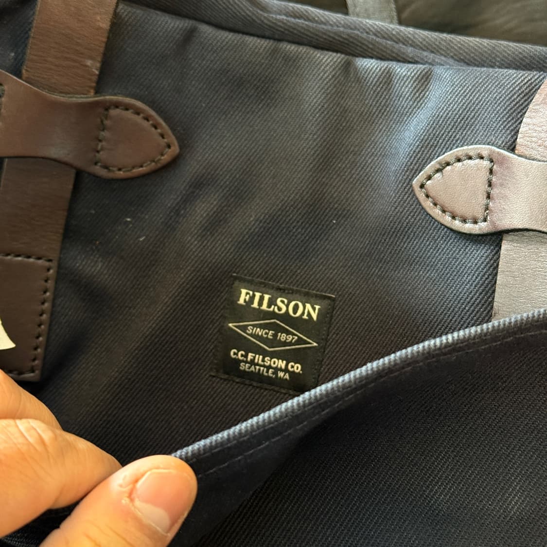 필슨 261 네이비 상품이미지5