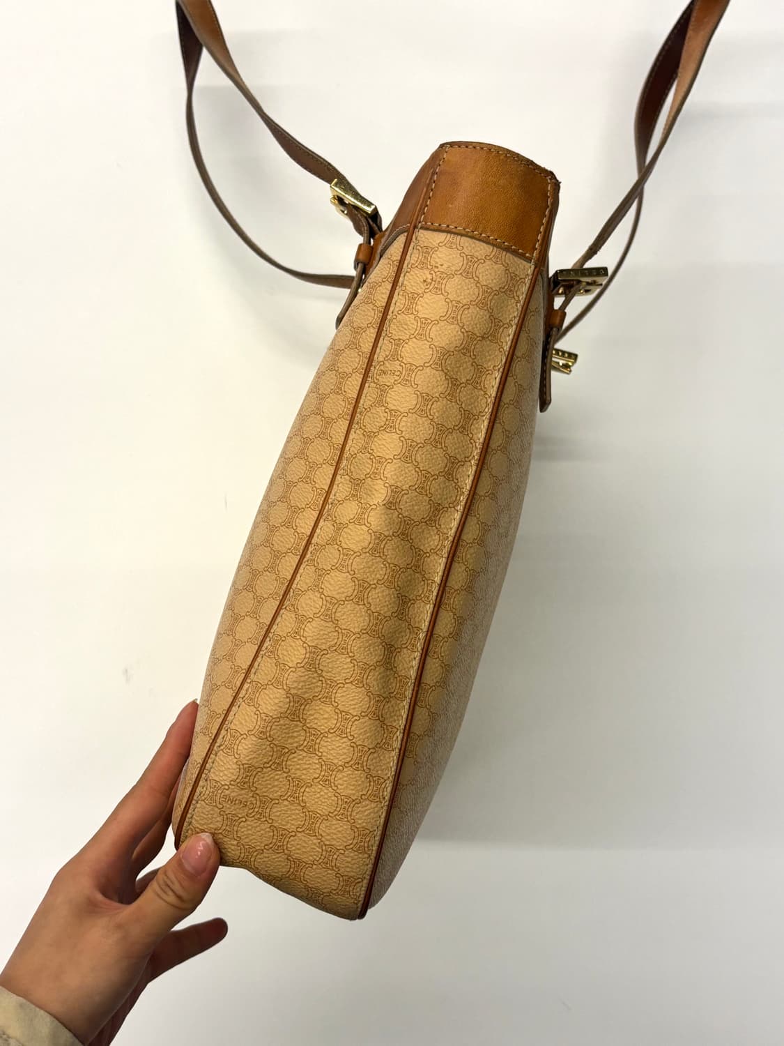 Celine 셀린느 베이지 마카담 쇼퍼백  상품이미지5