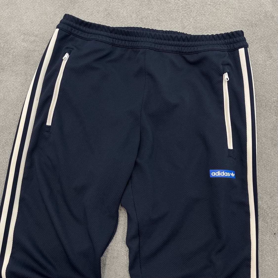 110 아디다스 네이비 트레이닝 팬츠 상품이미지2